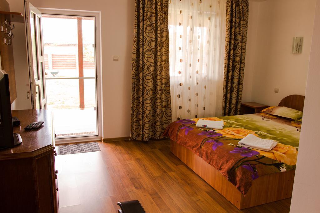 Casa Badea Hotel Murighiol Bagian luar foto